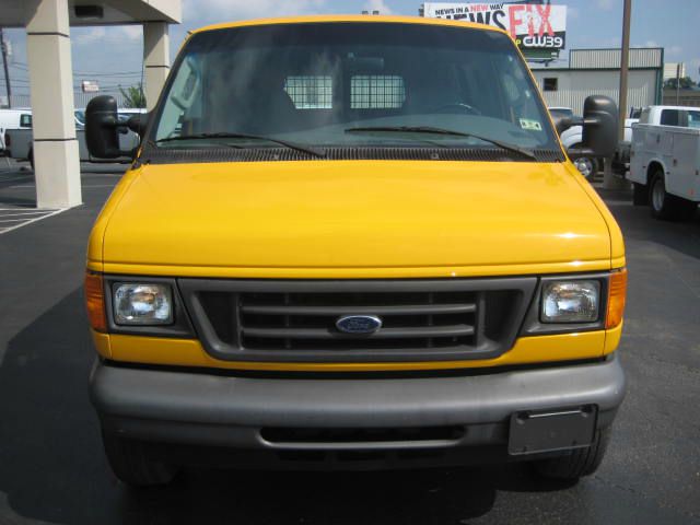2007 Ford Econoline SE Truck
