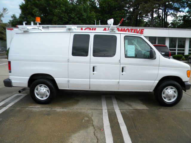 2007 Ford Econoline Awd-turbo