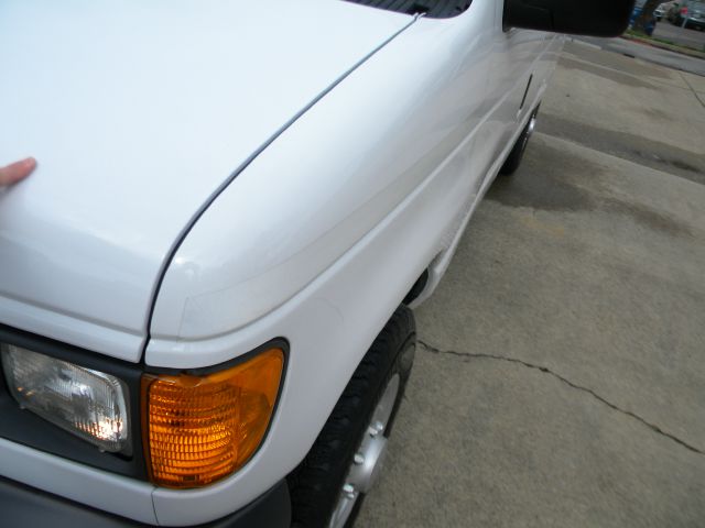 2007 Ford Econoline Awd-turbo