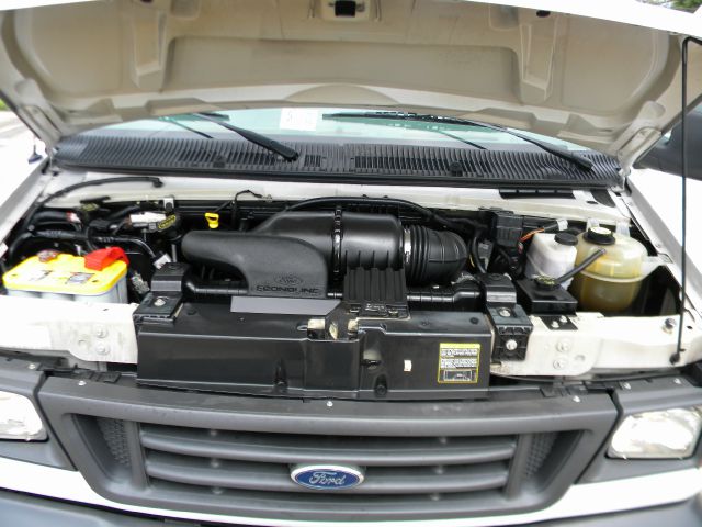 2007 Ford Econoline Awd-turbo