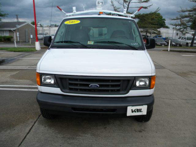 2007 Ford Econoline Awd-turbo