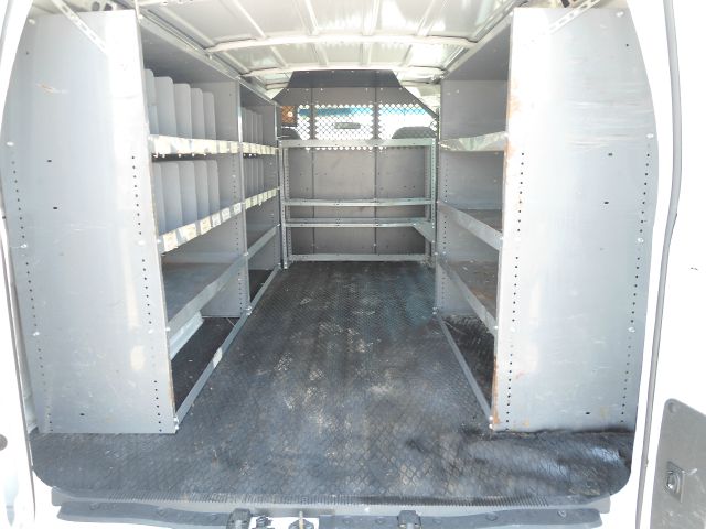 2007 Ford Econoline SE Truck