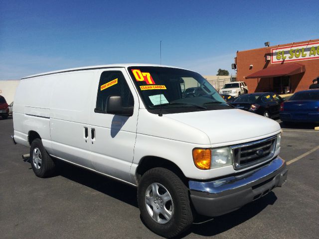 2007 Ford Econoline 4dr 4WD SLE Commercial