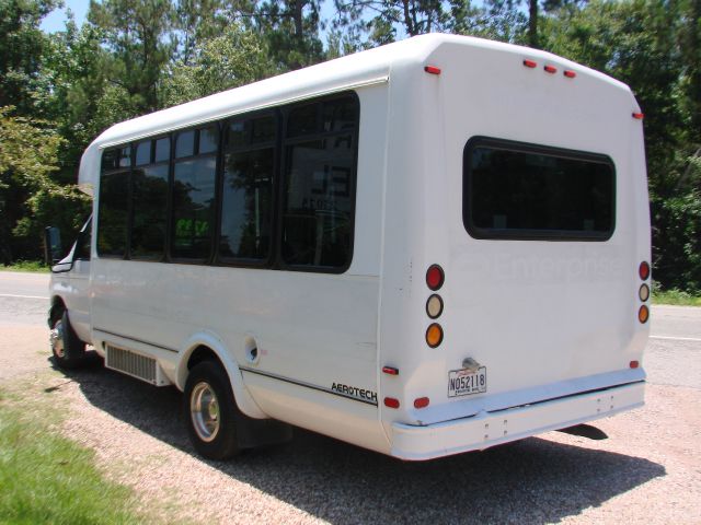2007 Ford Econoline 3.8 Sedan