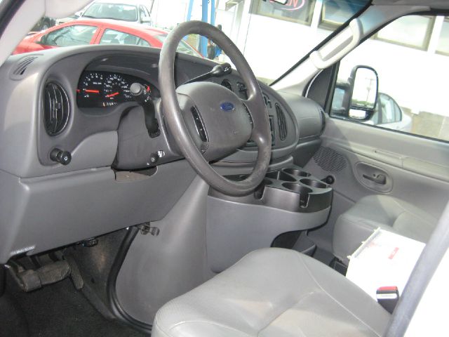 2007 Ford Econoline GT Deluxe Bullitt
