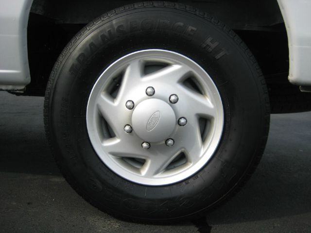 2007 Ford Econoline GT Deluxe Bullitt