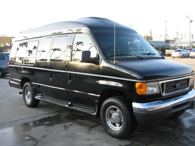2007 Ford Econoline iC