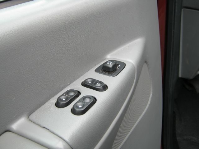 2007 Ford Econoline 2.5 S Model