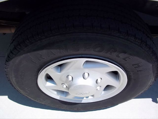 2008 Ford Econoline SE Truck