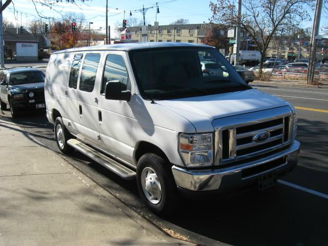 2008 Ford Econoline HD25