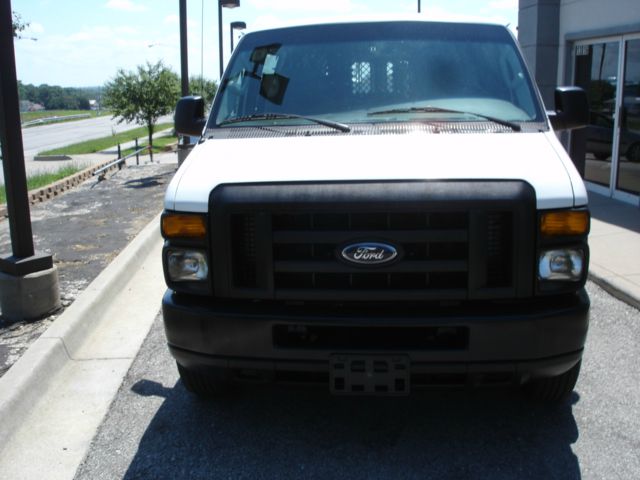 2008 Ford Econoline Awd-turbo