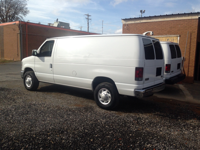 2008 Ford Econoline Awd-turbo