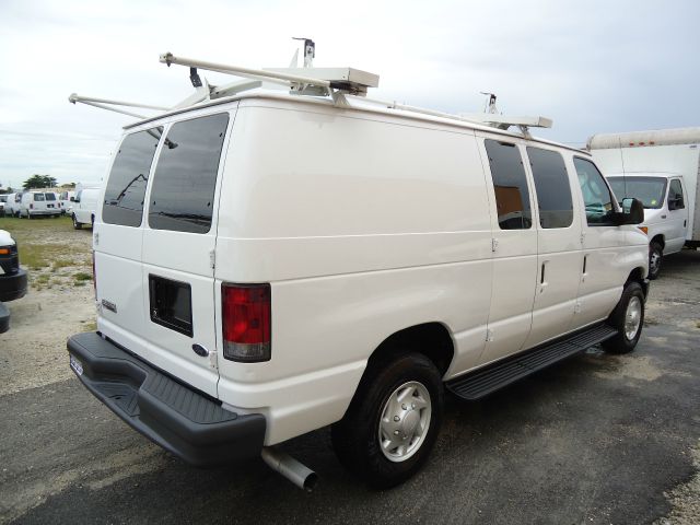 2008 Ford Econoline Grand Touring Power Hard Top C
