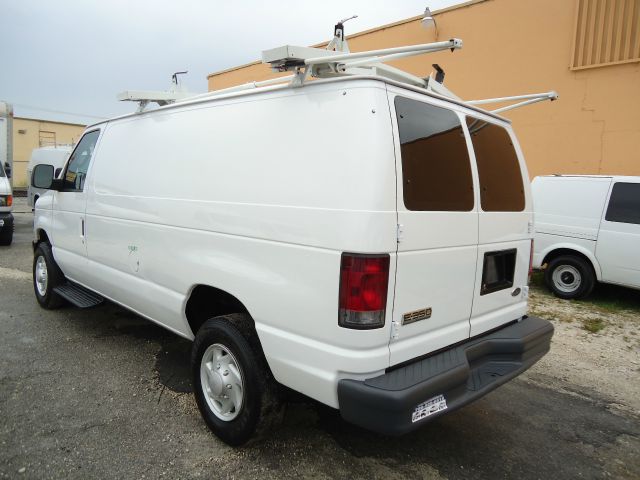 2008 Ford Econoline Grand Touring Power Hard Top C