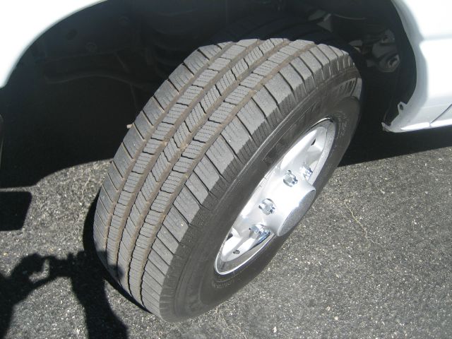 2008 Ford Econoline GT Deluxe Bullitt