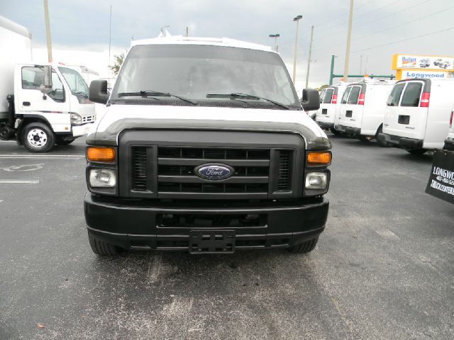 2008 Ford Econoline GT Deluxe Bullitt