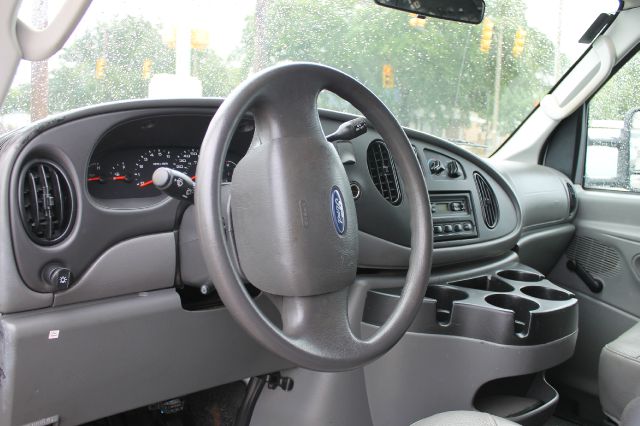 2008 Ford Econoline Awd-turbo
