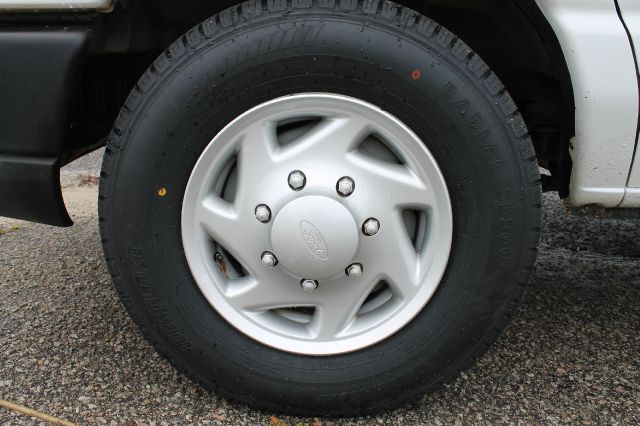 2008 Ford Econoline Awd-turbo