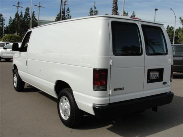 2008 Ford Econoline Unknown