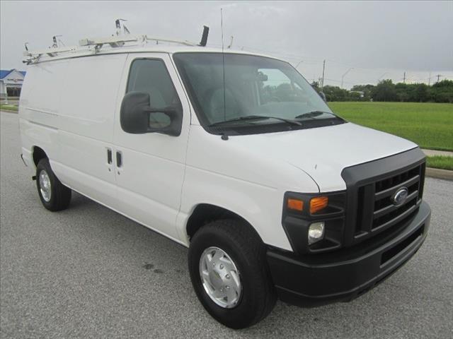 2008 Ford Econoline Sedan 1.8 S