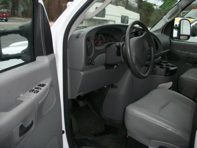 2008 Ford Econoline 3.0 R Limited L.L. Bean Editio