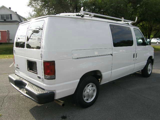 2008 Ford Econoline SE Truck