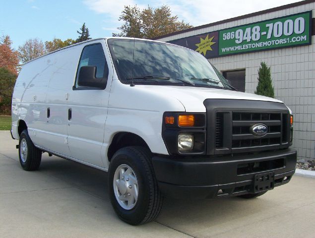 2008 Ford Econoline GT Deluxe Bullitt