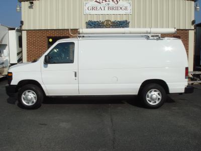 2008 Ford Econoline S 2-door Hatchback