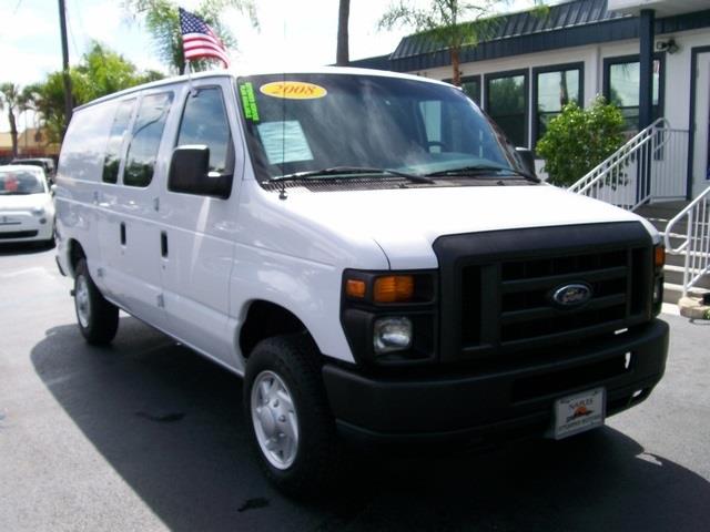 2008 Ford Econoline SE Truck