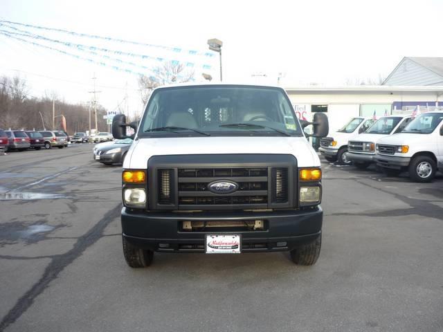 2008 Ford Econoline CREW XLT