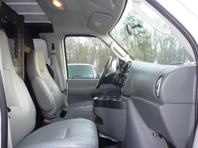 2008 Ford Econoline CREW XLT