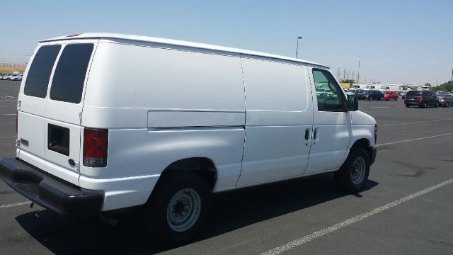 2008 Ford Econoline Awd-turbo