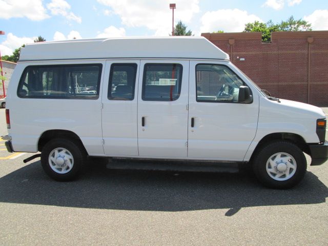 2008 Ford Econoline Awd-turbo
