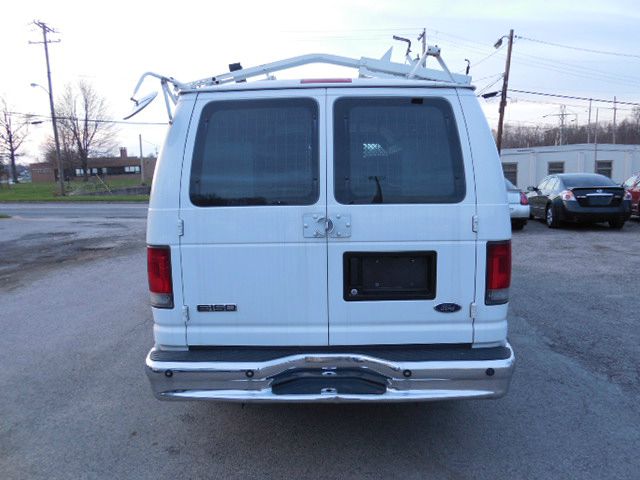 2008 Ford Econoline SE Truck