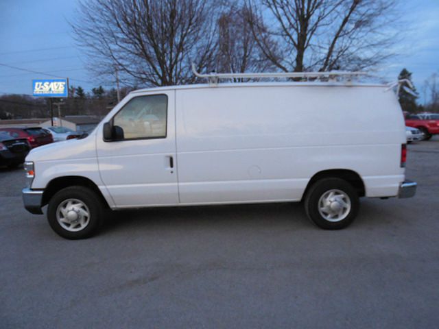 2008 Ford Econoline SE Truck