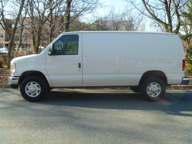 2008 Ford Econoline 2.0T Wolfsburg ED