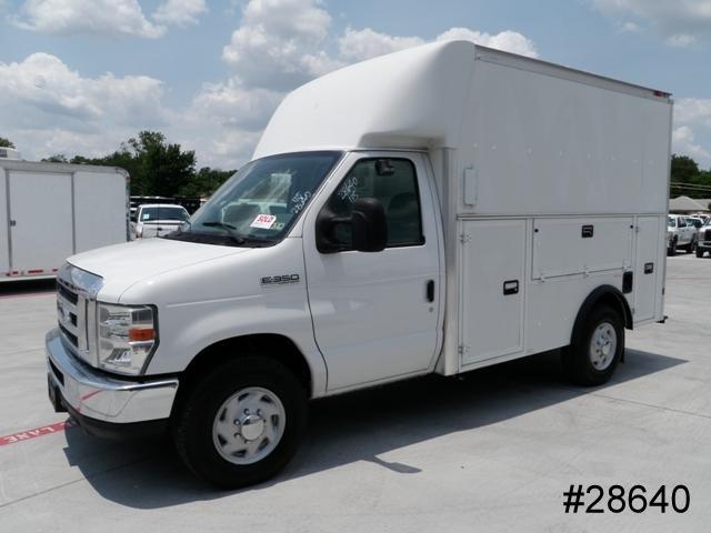 2008 Ford Econoline 560 SEL TRIM
