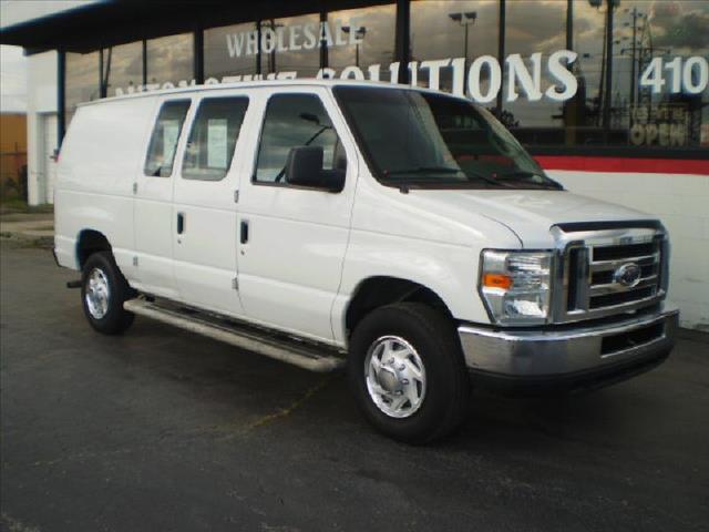 2008 Ford Econoline 4dr Sdn I4 CVT ULEV