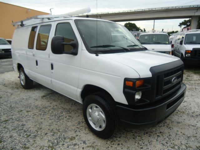 2008 Ford Econoline Lariat Quad Cab 4x4