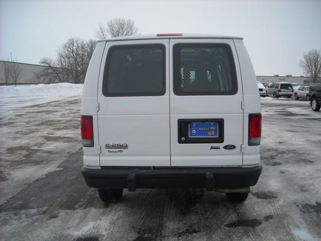 2009 Ford Econoline ESi
