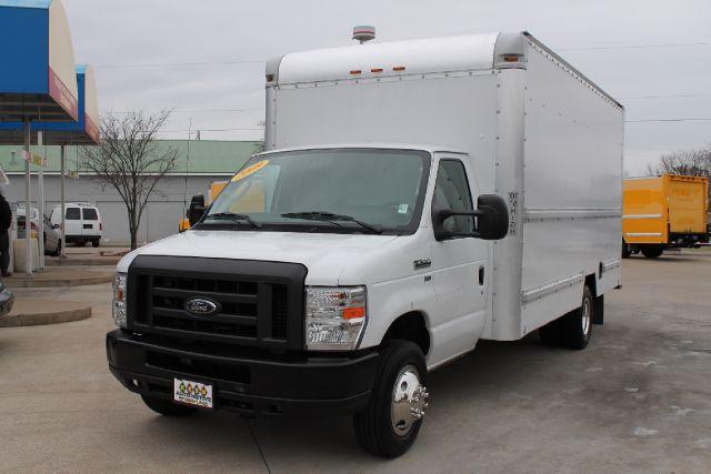 2009 Ford Econoline Dbl 5.7L FFV V8 6-spd AT