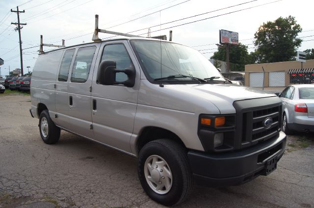 2009 Ford Econoline Awd-turbo
