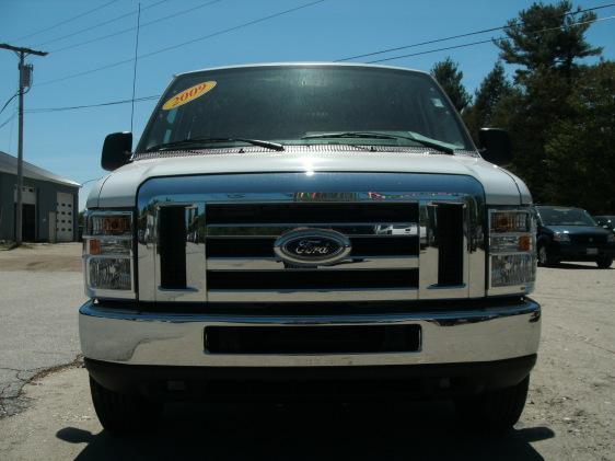 2009 Ford Econoline Base