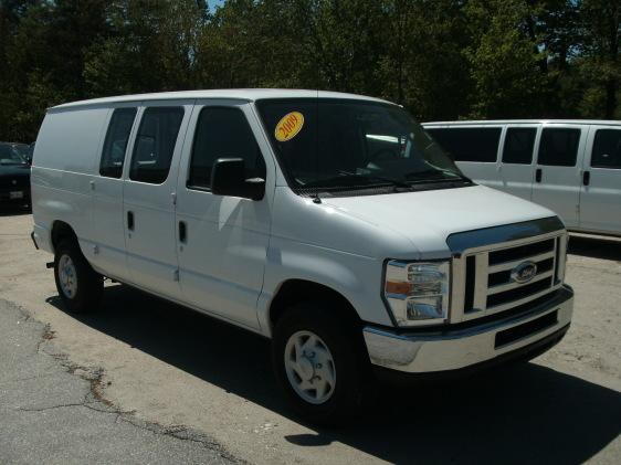2009 Ford Econoline Base