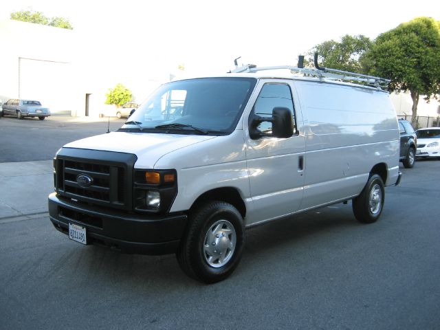 2010 Ford Econoline Awd-turbo