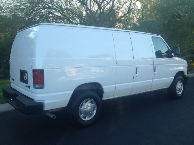 2010 Ford Econoline Awd-turbo