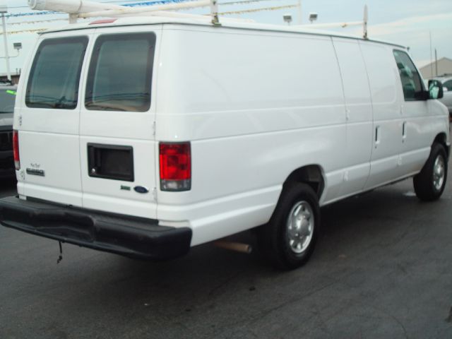 2010 Ford Econoline 2dr I4 Auto EX-L PZEV