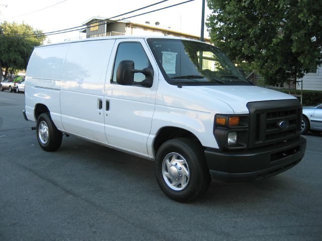 2010 Ford Econoline Awd-turbo