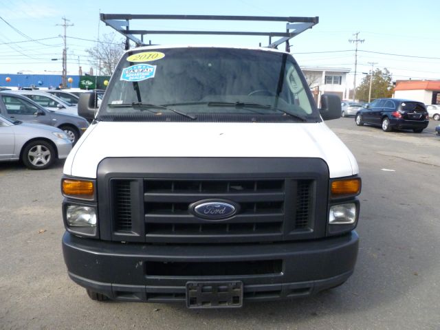 2010 Ford Econoline GT Deluxe Bullitt