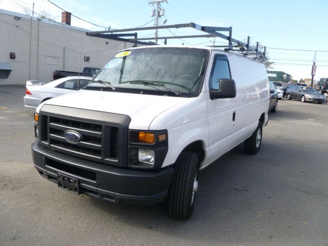 2010 Ford Econoline GT Deluxe Bullitt